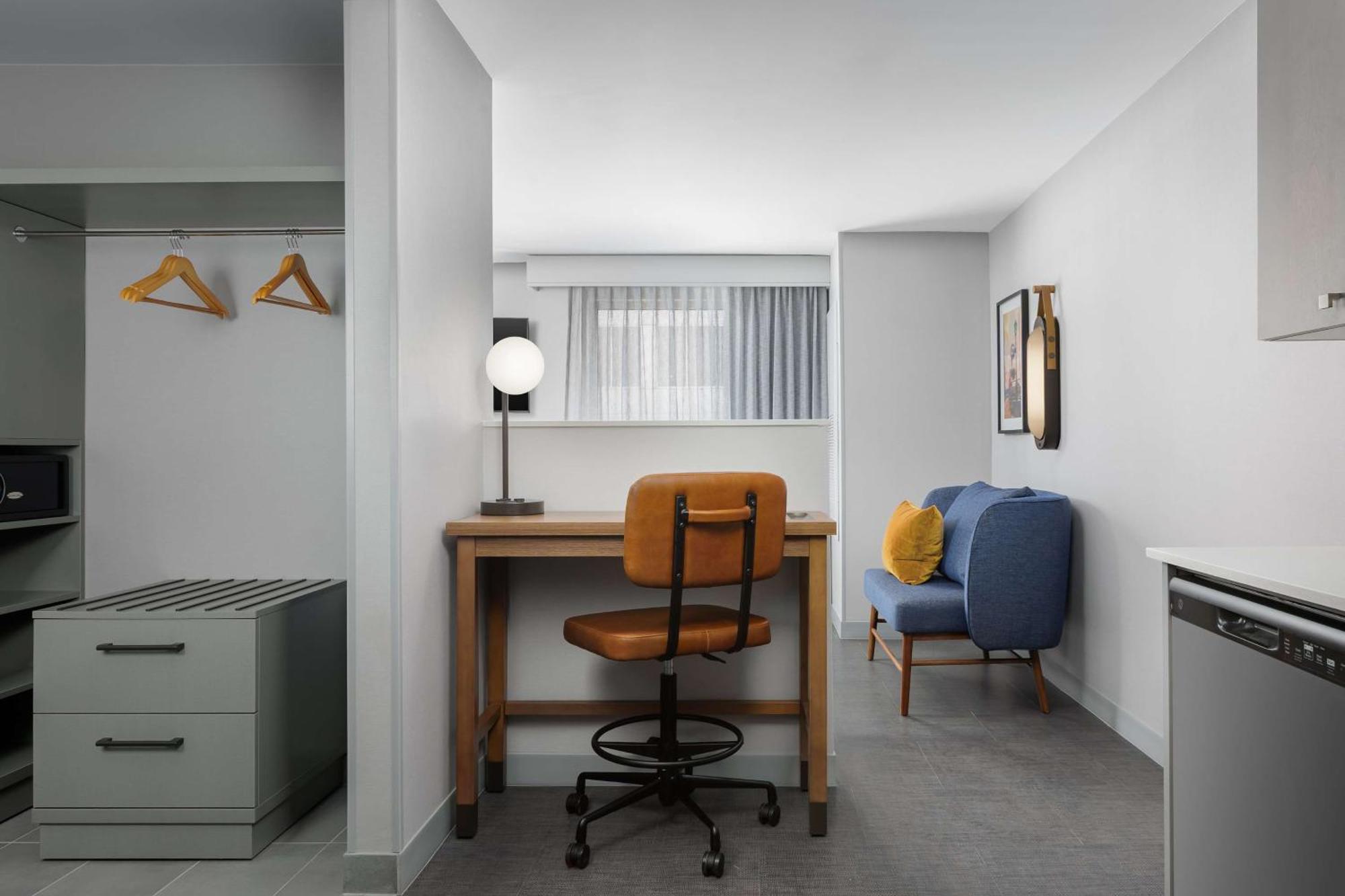 Homewood Suites By Hilton Newport Cincinnati エクステリア 写真