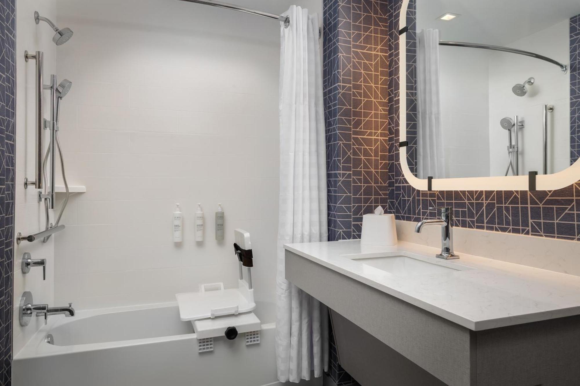 Homewood Suites By Hilton Newport Cincinnati エクステリア 写真